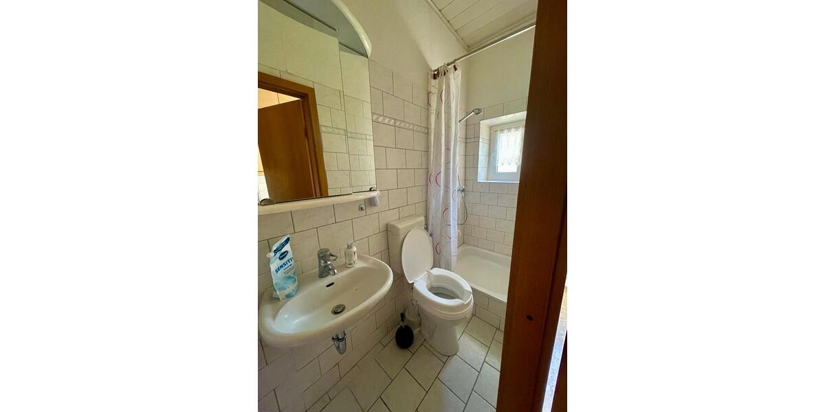 Erdgeschoßwohnung Wuppertal Elberfeld - 1 Zimmer, 50 m&sup2;, 520&euro; | Angebot:26030034