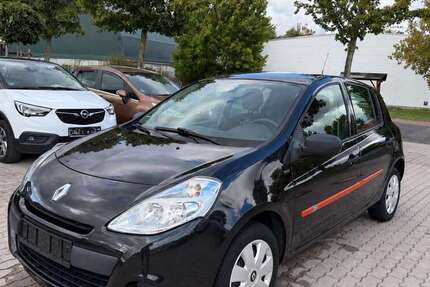 Renault Clio 123.800 km 2.700 &euro; Gotha 99867