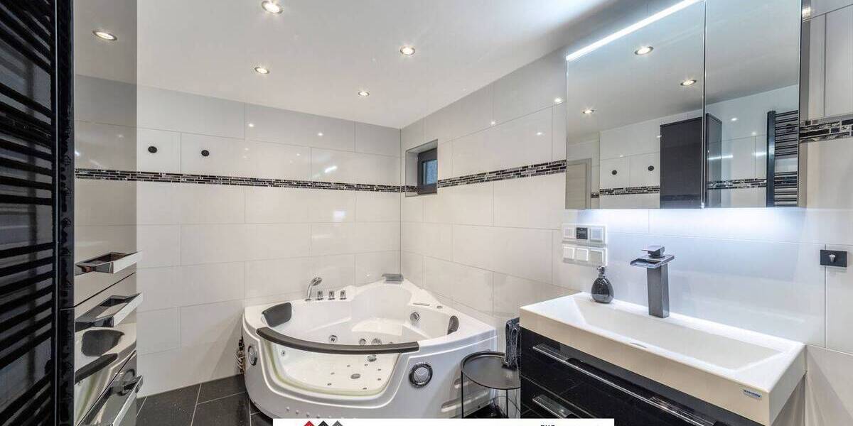 Doppelhaushälfte Heidelberg Handschuhsheim - 6 Zimmer, 168 m&sup2;, 1.249.000&euro; | Angebot:25726514