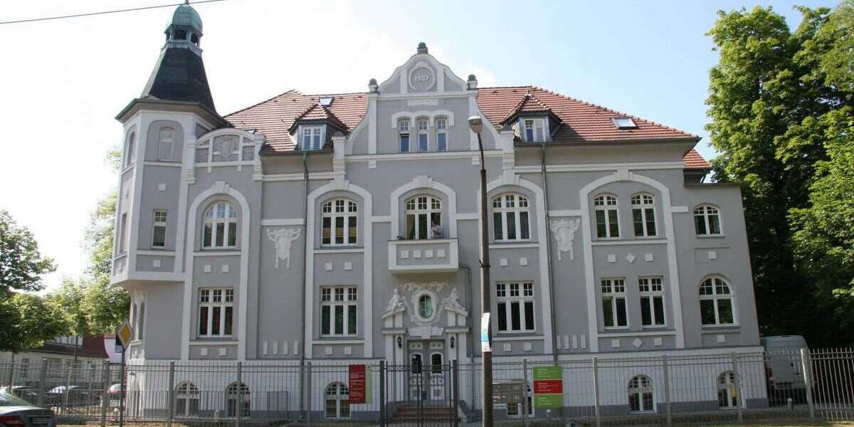 Etagenwohnung Strausberg - 3 Zimmer, 103 m&sup2;, 990&euro; | Angebot:27150878