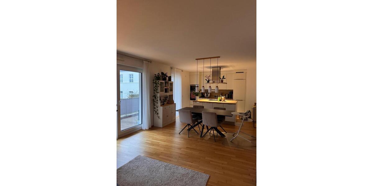 Etagenwohnung Aachen Aachen-Mitte - 4 Zimmer, 117 m&sup2;, 1.650&euro; | Angebot:24814597