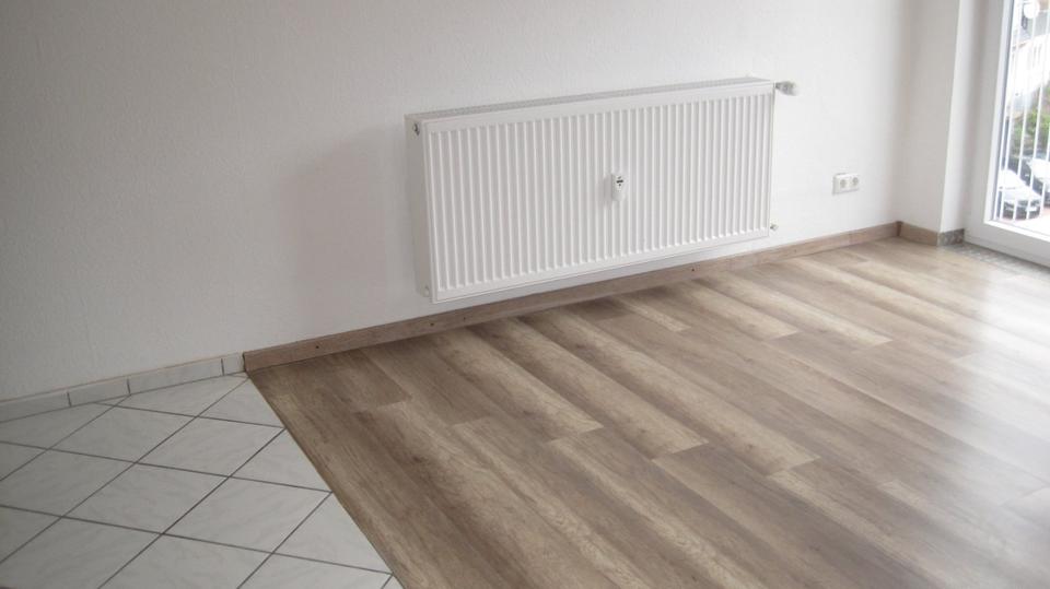 Wohnung 2 Zimmer,Wohnküche,Bad,Balkon in Wald-Michelbach Zentrum 1 zimmer