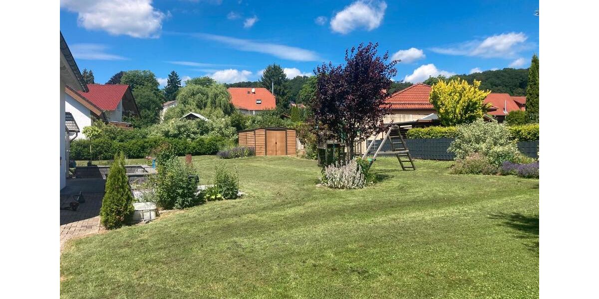Einfamilienhaus Bad Sachsa - 6 Zimmer, 150 m&sup2;, 399.000&euro; | Angebot:27083377