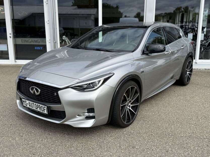 Q30