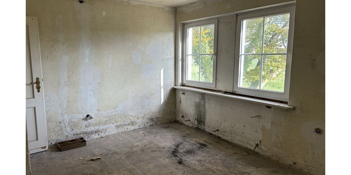 Bestandsimmobilie mit großem Gestaltungsspielraum, bereit für Ihre Vision - Einfamilienhaus Petershagen | Angebot:25925491