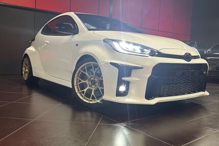 Toyota Yaris 43.900 km 37.890 &euro; Reutlingen 72770