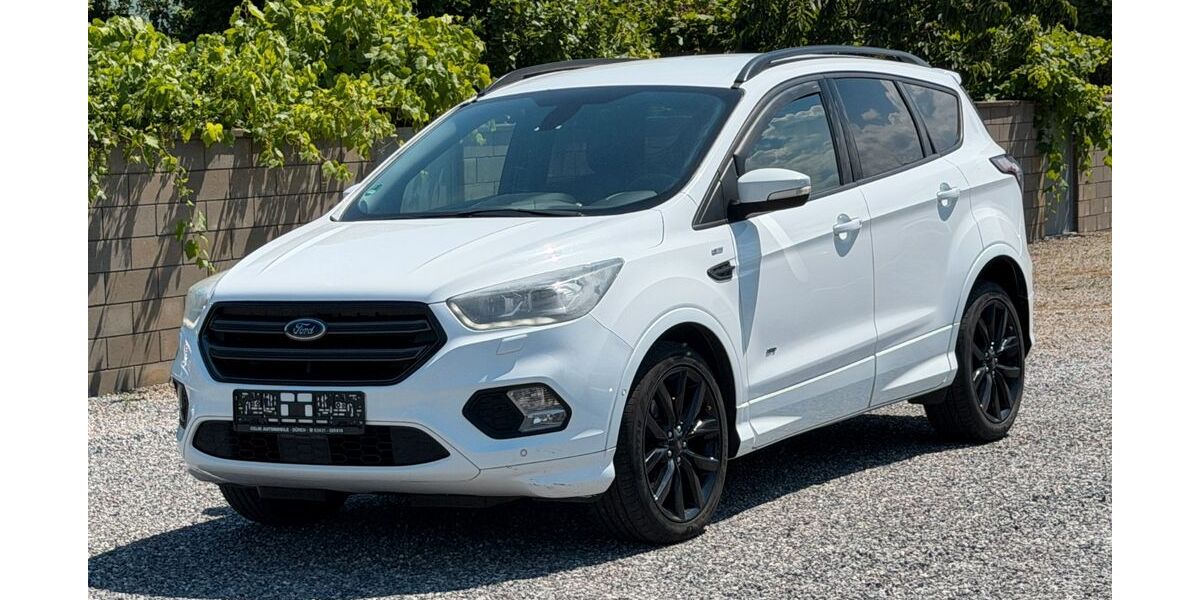 Ford Kuga 183.004 km 9.790 &euro; Düren 52351
