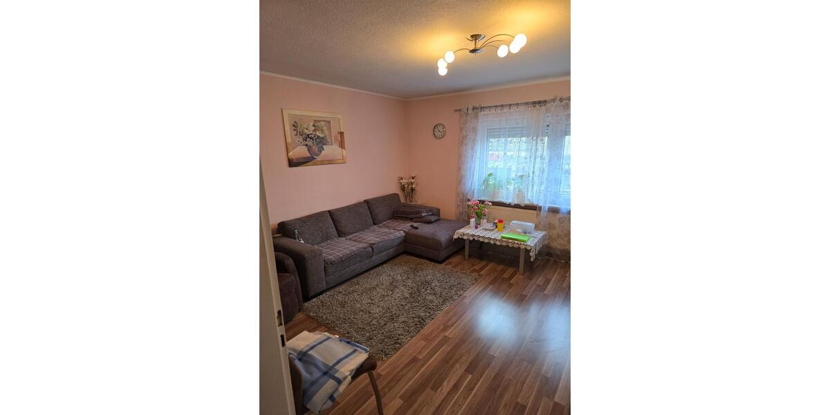 3-Zimmer-Eigentumswohnung mit Gartenanteil und Garage 3 zimmer