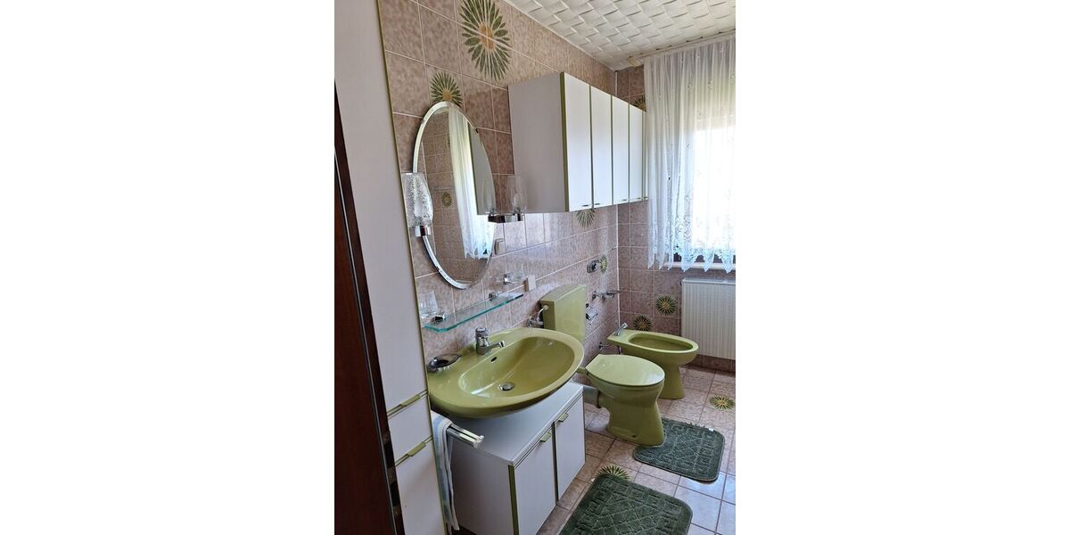 Freistehendes Einfamilienhaus mit 6 Zimmern in Biedenkopf-Wallau - Einfamilienhaus Biedenkopf-Wallau Wallau | Angebot:27092690