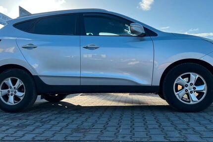 Hyundai ix35 294.557 km 4.500 &euro; Berlin 12057