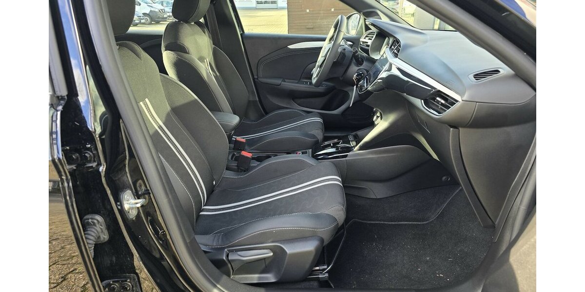 Opel Corsa GS Automatik|Winterpaket|ACC|Kamera 10.672 km 18.550 &euro; Wermelskirchen 42929