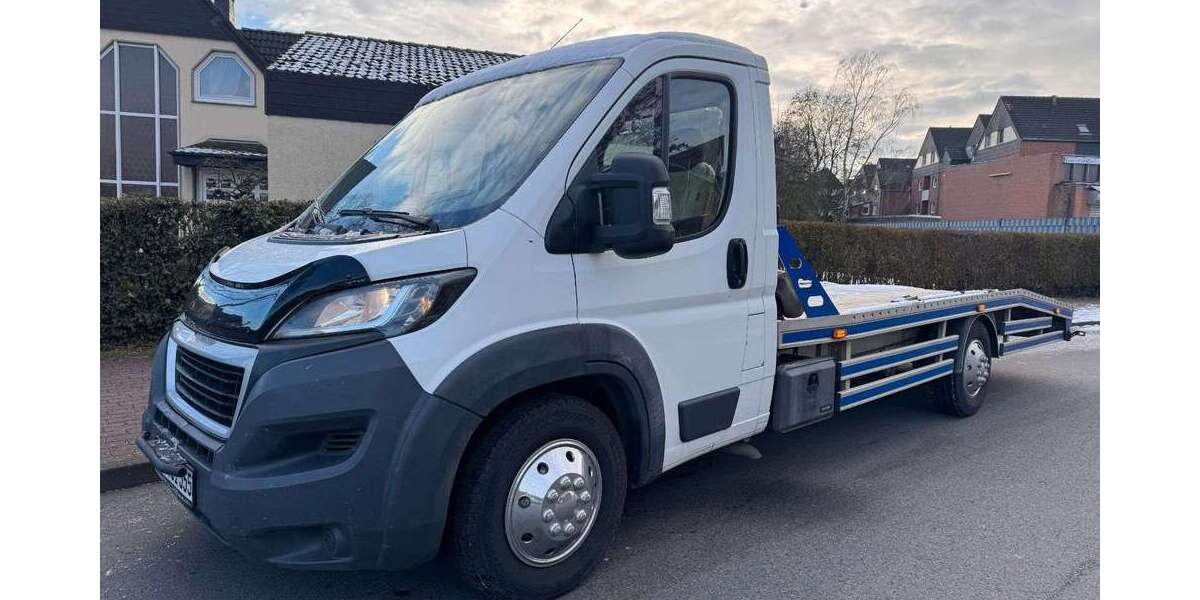 Peugeot Boxer 228.000 km 17.950 &euro; Hamm 59077