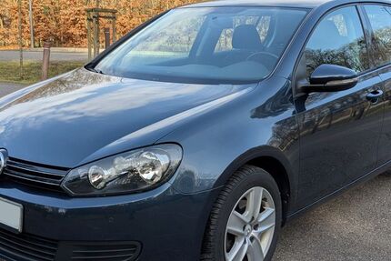 VW Golf 108.000 km 5.400 &euro; Hude 27798