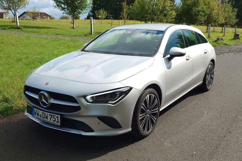 Mercedes-Benz CLA 180 Shooting Brake 15.870 km 24.000 € Obererbach 56414