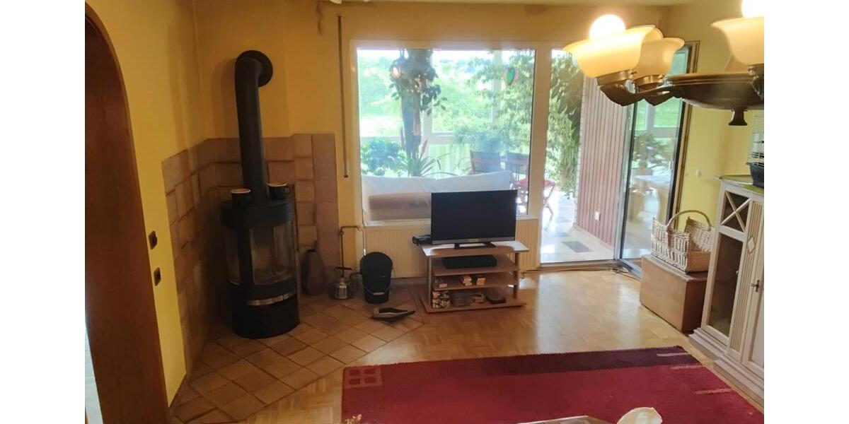 Etagenwohnung Felsberg - 4 Zimmer, 160 m&sup2;, 1.100&euro; | Angebot:26613018