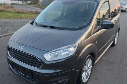 Ford Tourneo Courier 133.000 km 5.800 &euro; Köln - Poll 51105
