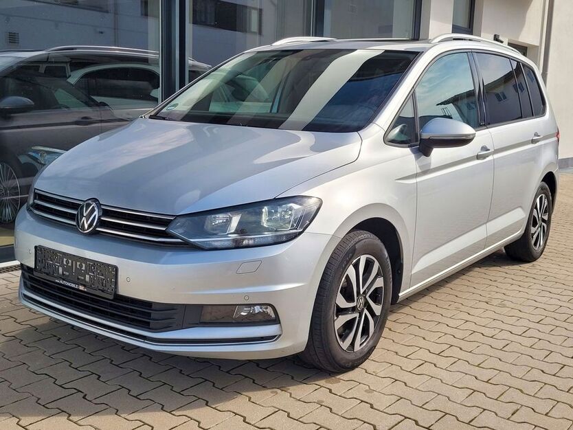 VW Touran 169.890 km 18.445 € Feldkirchen-Westerham (25 min von München) 83620