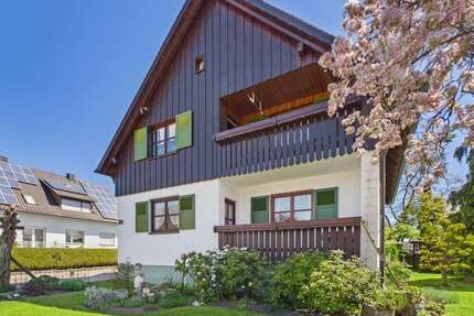 Haus Zeitlarn - 8 Zimmer, 183 m&sup2;, 629.000&euro; | Angebot:26690807
