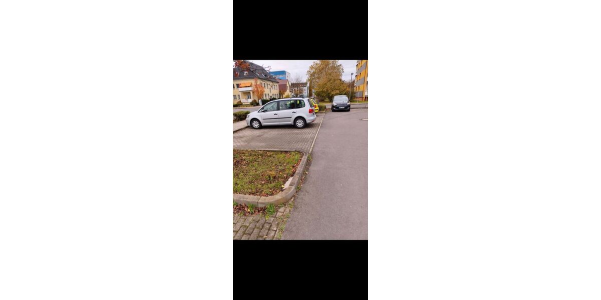 VW Touran 125.000 km 7.000 &euro; Senftenberg 01968