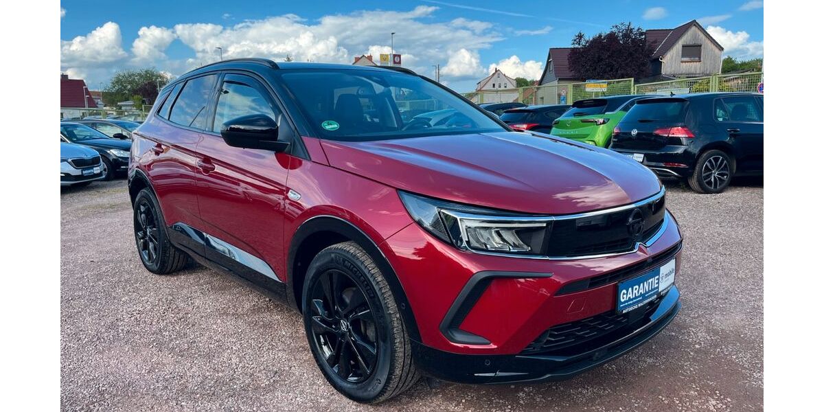 Opel Grandland (X) 35.000 km 19.500 &euro; Waltershausen 99880