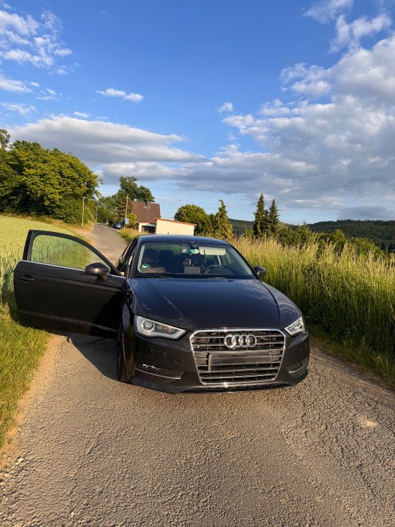 Audi A3 166.000 km 11.500 € Gladenbach 35075