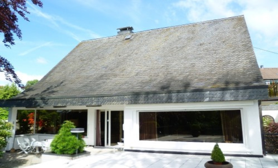 Villa Gummersbach - 6 Zimmer, 250 m&sup2;, 2.150&euro; | Angebot:25216498