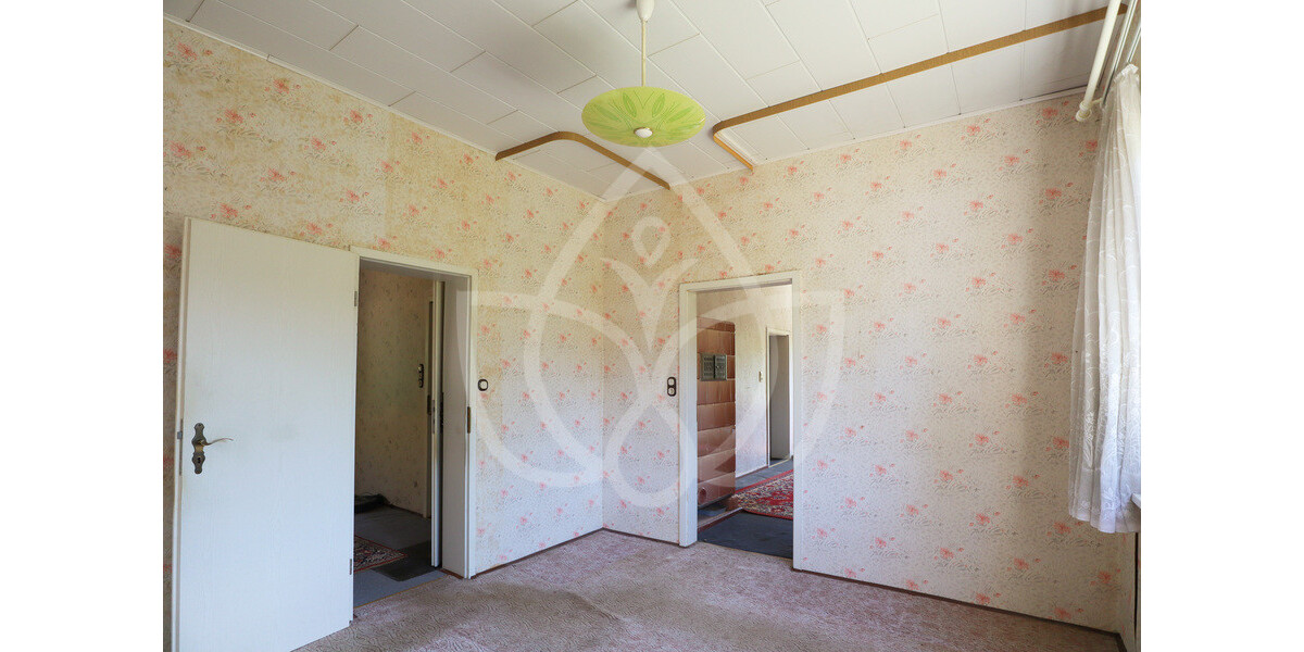 Sanierungsgrundstück mit Entwicklungspotenzial in Petershagen - Einfamilienhaus Petershagen-Eggersdorf Eggersdorf | Angebot:24946555