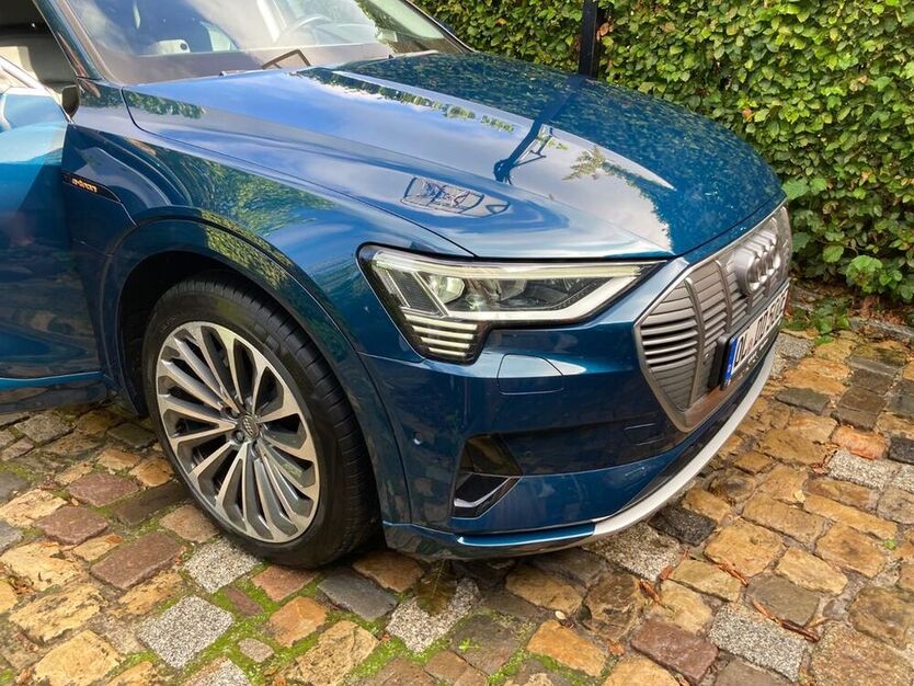 e-tron