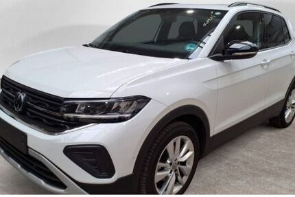 VW T-Cross 25.915 km 25.590 € Detmold 32756
