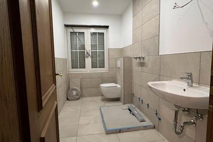 Haus Kirchlengern - 6 Zimmer, 75 m&sup2;, 1.270&euro; | Angebot:26020628