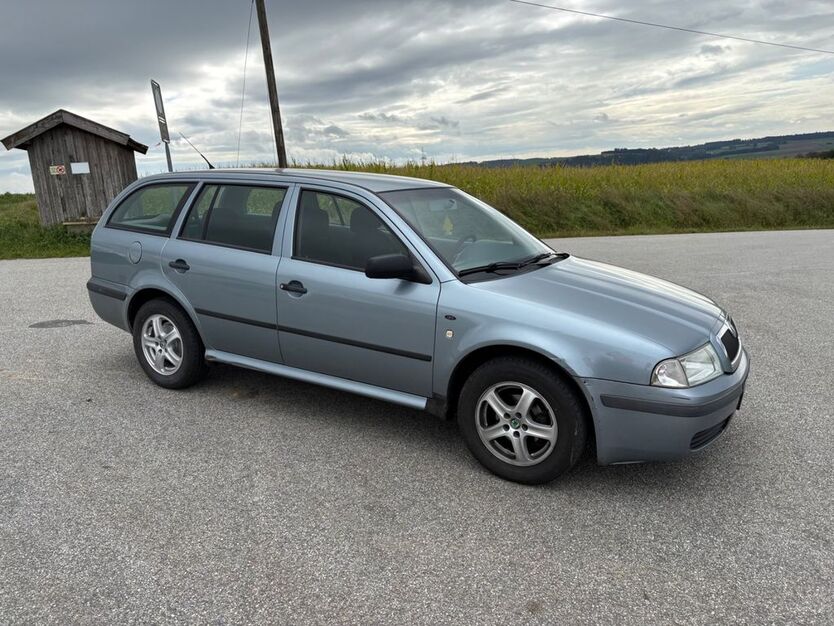 Skoda Octavia 273.961 km 1.650 € Eichendorf 94428