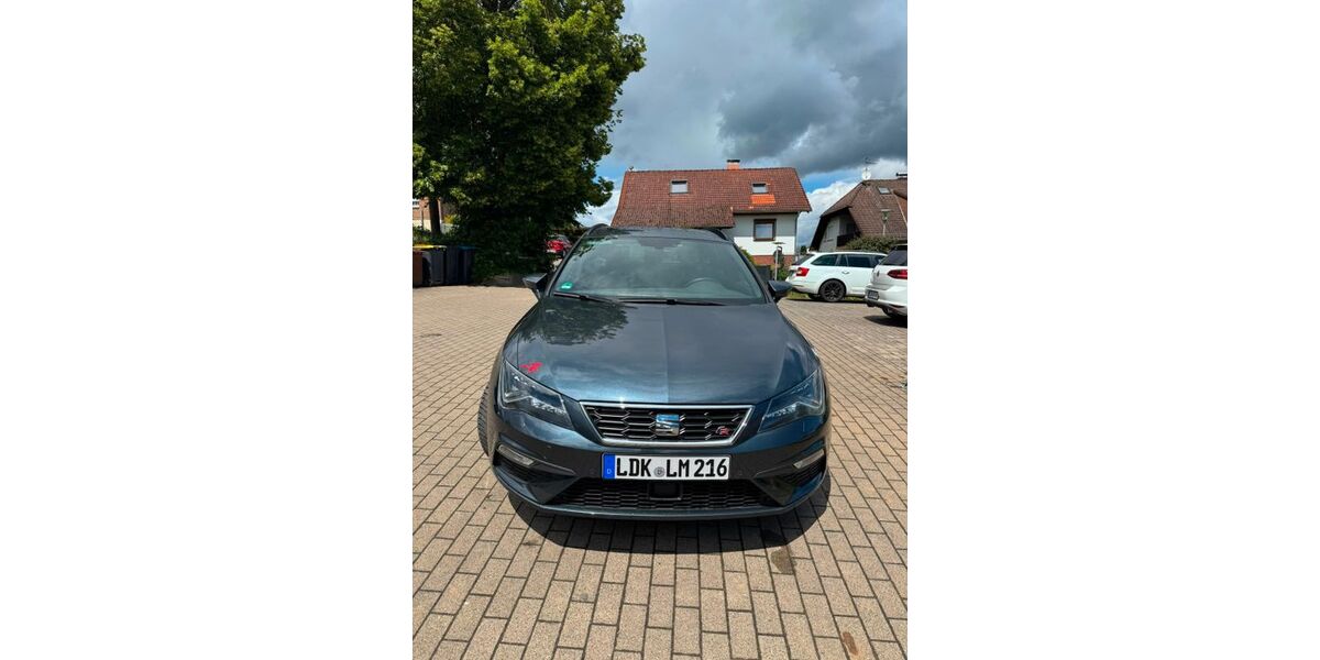 Seat Leon 84.500 km 18.100 &euro; Solms 35606