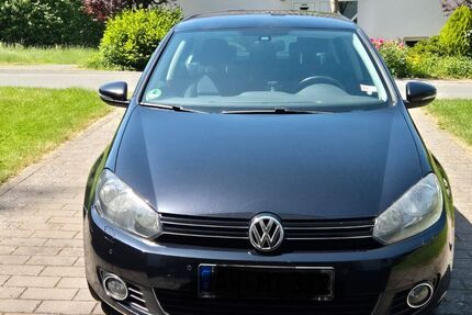 VW Golf 198.000 km 4.750 &euro; Adenau 53518