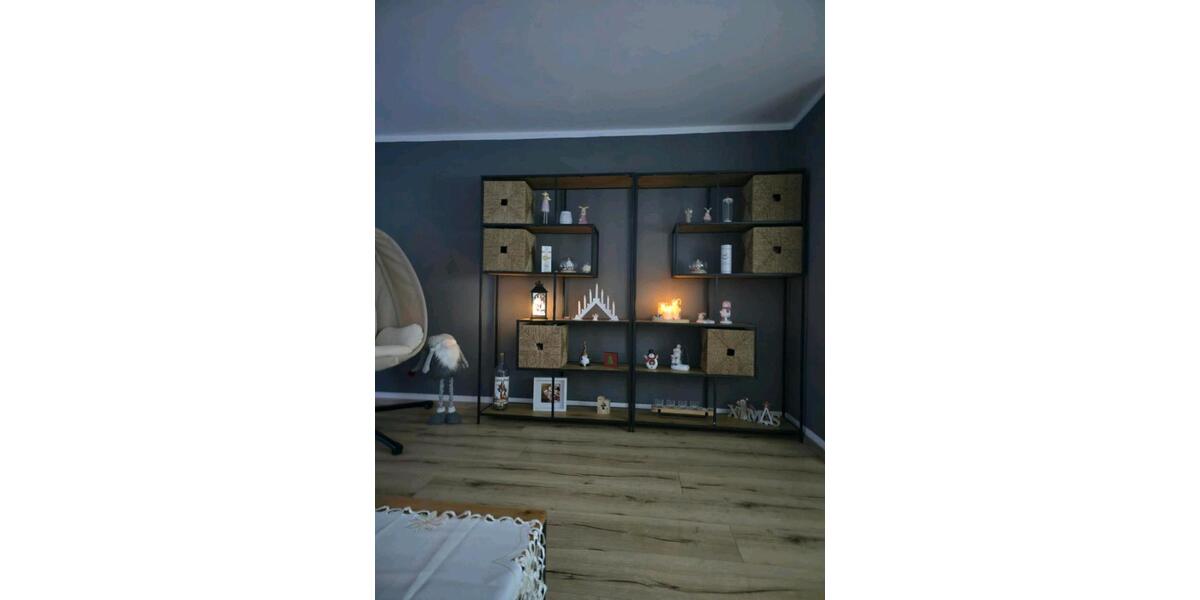 Dachgeschoßwohnung Wallersdorf - 3 Zimmer, 90 m&sup2;, 850&euro; | Angebot:25759676