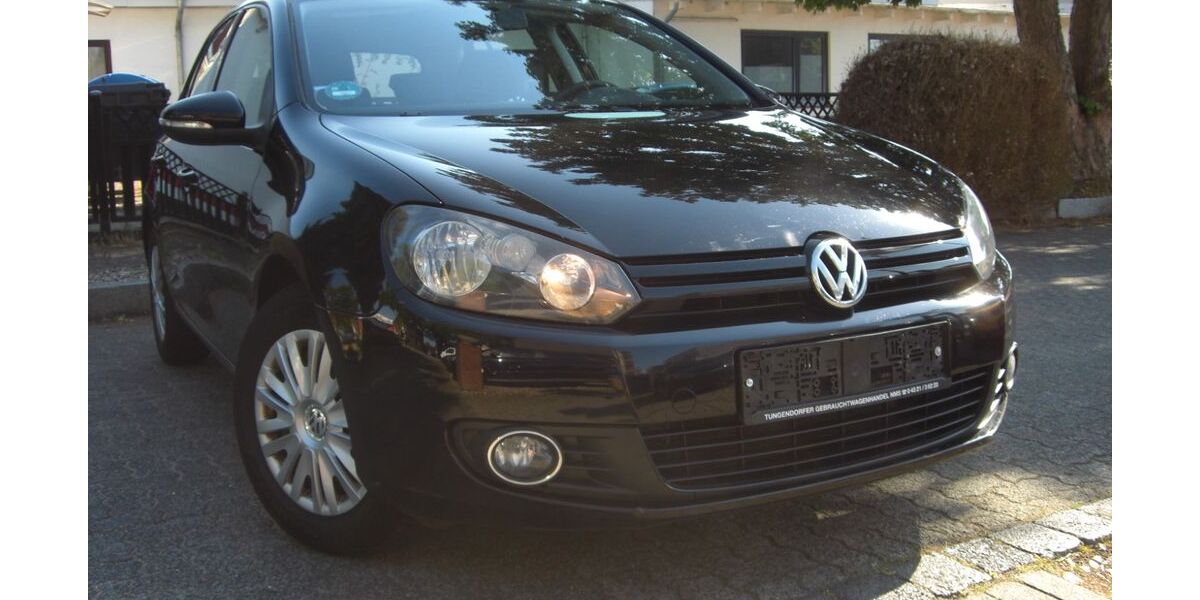 VW Golf 136.000 km 4.900 &euro; Neumünster 24536