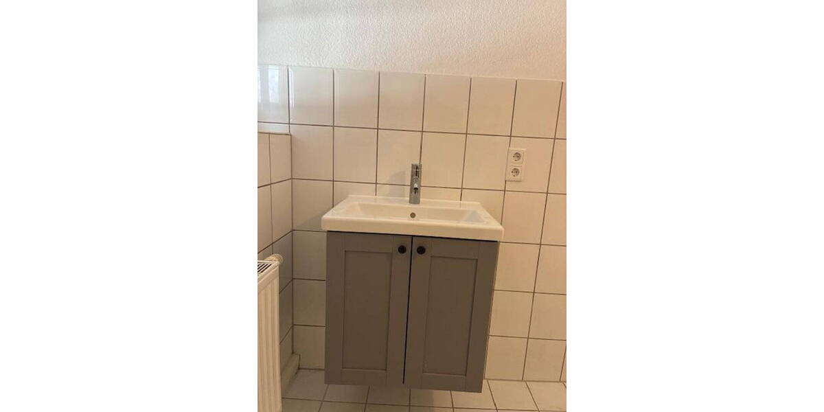 Etagenwohnung Seesen Kirchberg - 3 Zimmer, 129 m&sup2;, 895&euro; | Angebot:26344022