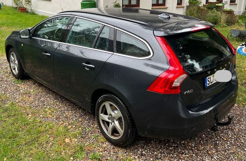V60