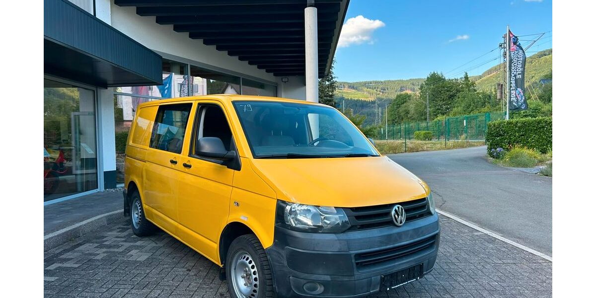 VW T5 Transporter 95.000 km 8.450 &euro; Finnentrop 57413