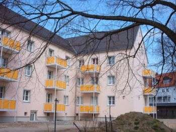 Etagenwohnung Tirschenreuth Lohnsitz - 3 Zimmer, 80 m&sup2;, 470&euro; | Angebot:25235622