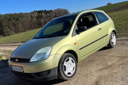 Ford Fiesta 141.454 km 999 &euro; Erlbach 84567