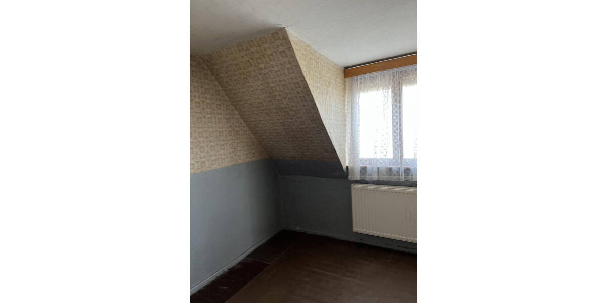 Einfamilienhaus Dessau-Rosslau Törten - 5 Zimmer, 120 m&sup2;, 140.000&euro; | Angebot:26331134