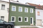 Modernisiertes Reihenmittelhaus mit Gartenidylle und großzügigem Wohnambiente - Reihenmittelhaus Rötz | Angebot:24749413