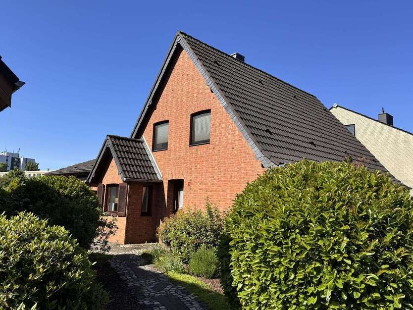 Haus zum Kaufen in Grevenbroich 330.000 € 120 m²