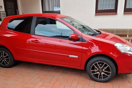 Renault Clio 92.000 km 3.500 &euro; Wagenfeld 49419