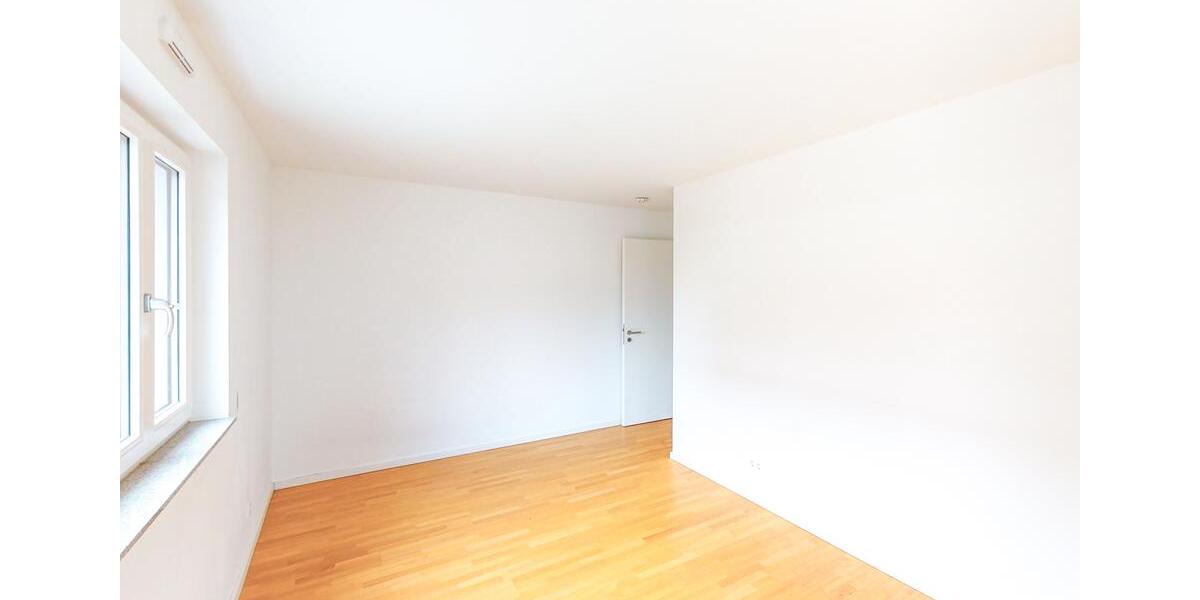 Etagenwohnung Heilbronn Kernstadt - 4 Zimmer, 111 m&sup2;, 1.465&euro; | Angebot:26588064