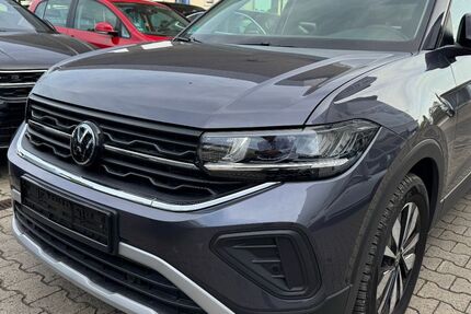 VW T-Cross 10.716 km 27.450 &euro; Frankfurt am Main 65936