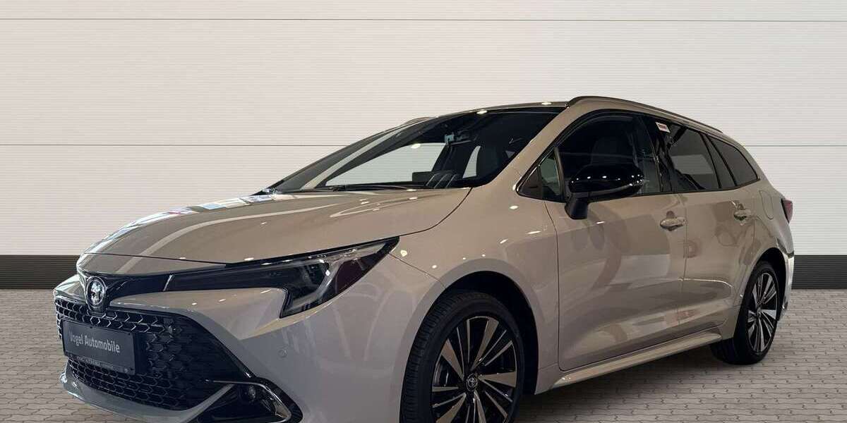 Toyota Corolla 8.000 km 31.460 &euro; Korbach 34497