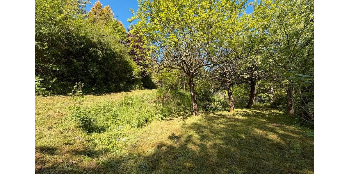 Einfamilienhaus Marktredwitz - 7 Zimmer, 132 m&sup2;, 105.000&euro; | Angebot:27137157