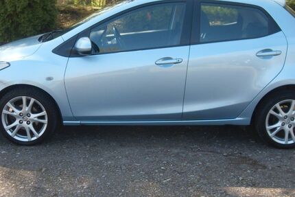 Mazda 2 133.400 km 2.575 &euro; Gräfenhainichen 06773