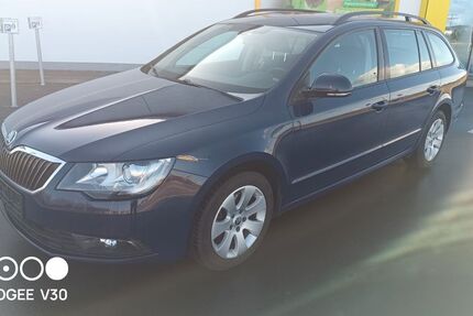 Skoda Superb 264.000 km 4.650 &euro; Eckfeld 54531